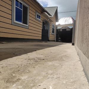 Banda Kuu Zuri Homes Exterior photo