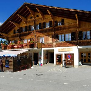 לינה וארוחת בוקר Boltigen Camping Jaunpass, Maison De Groupe Exterior photo