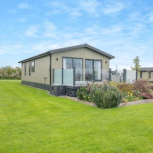 Pilton Midsomer Lodges Exterior photo