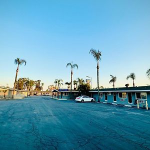 Kingsburg King'S Inn Motel Exterior photo