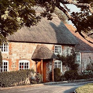 וול Cuckoo Nod Cottage Exterior photo