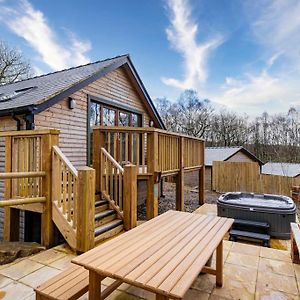 Oakamoor Derwent, Woodland Lodge With Hot Tub For 6 Exterior photo