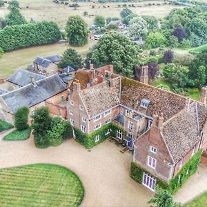 Hockwold cum Wilton Hockwold Hall - Former Royal Residence Exterior photo