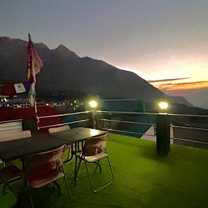 Lukla Lama Hotel - Cafe De Himalaya Exterior photo