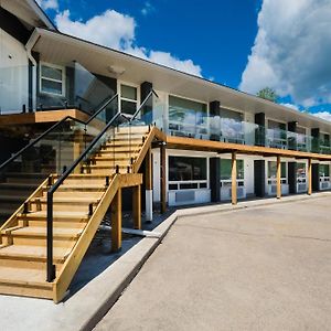 גרייבנהרסט Stay Inn Muskoka Exterior photo