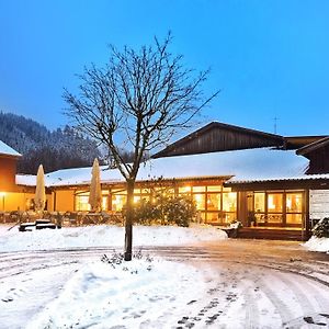 Steinwiesen Wagners Hotel Im Frankenwald Exterior photo