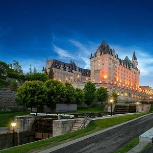 מלון אוטווה Fairmont Chateau Laurier Exterior photo