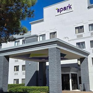 מלון Spark By Hilton Grapevine Dfw North Exterior photo