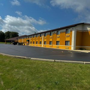 Quality Inn Sycamore - Dekalb Exterior photo