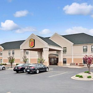 מלון Super 8 By Wyndham Hampshire Il Exterior photo