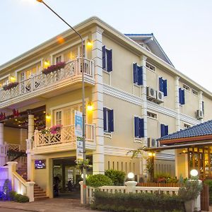 תאקהק Le Bouton D'Or Boutique Hotel Exterior photo