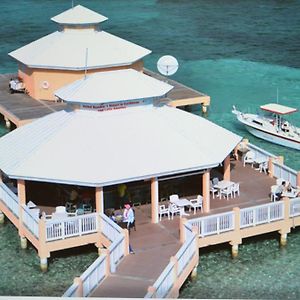 East End Morritts Tortuga Club And Resort Exterior photo