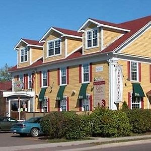 שדיאק Auberge Gabriele Inn Exterior photo