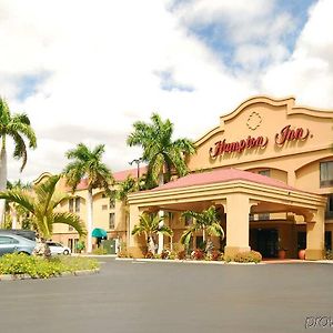 Hampton Inn Fort Myers-Airport & I-75 Exterior photo