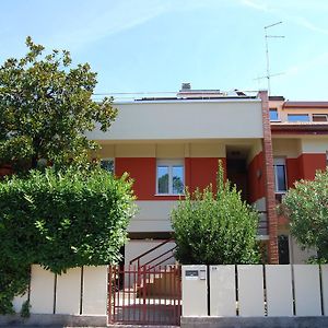 פסארו Villa Fiore Exterior photo