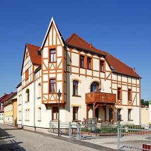 באד ברקה Ferienwohnung Morgensonne Am Kurpark - Parkplatz - Spielplatz - Wlan - 2 Schlafzimmer Room photo