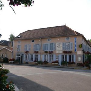 ארק-אן-ברואה Hotel Restaurant Le Parc Exterior photo