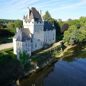 לינה וארוחת בוקר Rivarennes  Chateau De La Tour Exterior photo