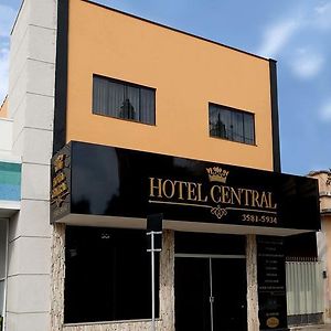 Pôrto Ferreira Hotel Central Exterior photo