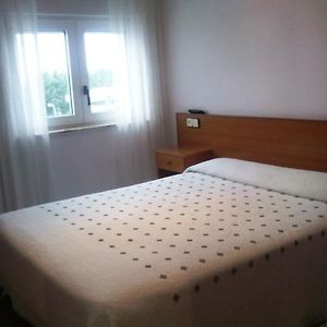 מלון טאפיה דה קסרייגו Hostal Chiquin Room photo