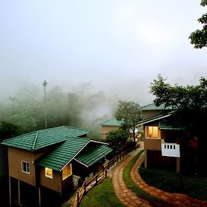 ויטירי Nexstay Lakkidi Village Resort Exterior photo