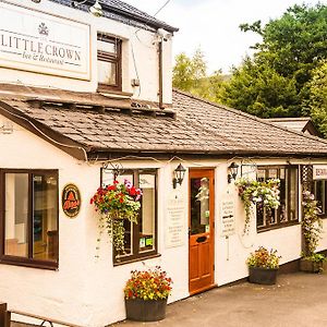 פונטיפול The Little Crown Inn Exterior photo