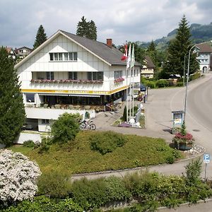 Nesslau Hotel-Restaurant Sternen Exterior photo