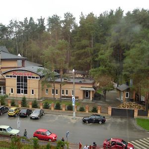 ברובארי Hotel-Restaurant Complex Vensky Exterior photo