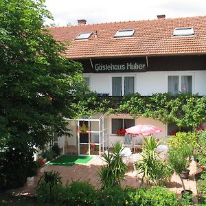 Feichten Gaestehaus Huber - Traditional Sixties Hostel Exterior photo