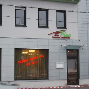 מלצקי Fine Restaurant & Apartments Exterior photo