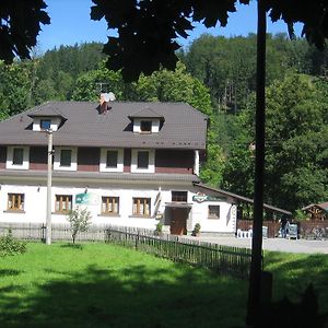 Komorní Lhotka Hotel Saentis Exterior photo