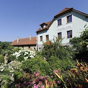 מלון דורנשטיין Winzerhof - Gaestehaus Stoeger Exterior photo