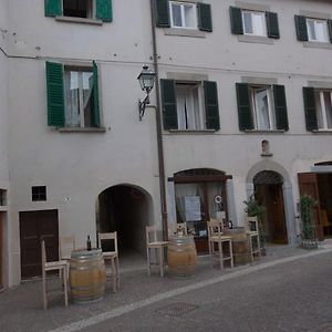 מלון Tredozio Locanda Guelfo Exterior photo