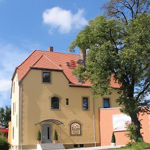 Markt Erlbach Zellers Pension Exterior photo