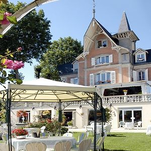 מלון סנס Logis Le Manoir De L'Onde Exterior photo
