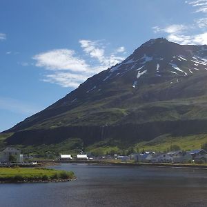Seyðisfjörður Vith Lonith Guesthouse Exterior photo