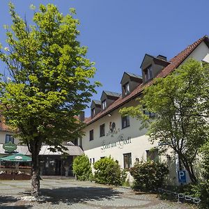 Unterföhring Hotel Garni Zum Gockl Exterior photo