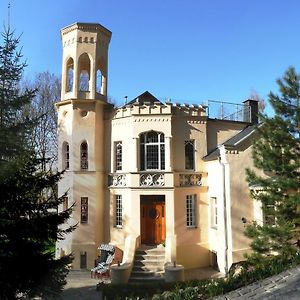 טאלה Villa Rosenburg Exterior photo