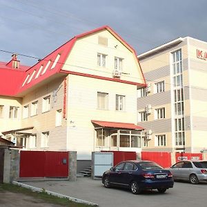 נובוסיבירסק Uyutnaya Hotel Exterior photo