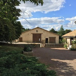 Sauzé-Vaussais Chambres D'Hotes Du Puy D'Anche Exterior photo