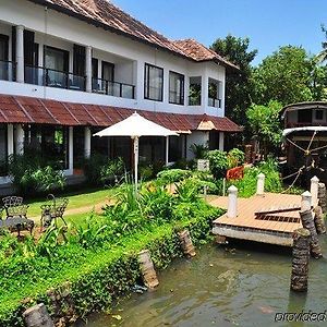 Alappuzha Citrus Backwaters And Spa Resort Alleppey Exterior photo