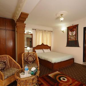 Bhatgoan Hotel Manohara Room photo