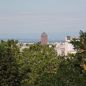 לינה וארוחת בוקר Sainte-Foy-lès-Lyon Les Hauts De Perrache Exterior photo