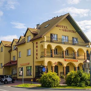 סאנדומירז Hotel Grodzki Exterior photo