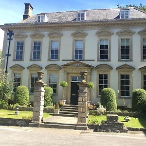 לינה וארוחת בוקר שפטון מאלט Bowlish House Exterior photo