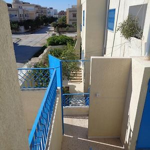 מלון נבאול Maison Myriam Exterior photo