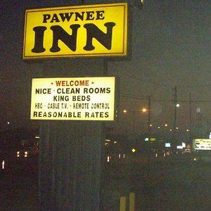 וויצ'יטה Pawnee Inn Exterior photo