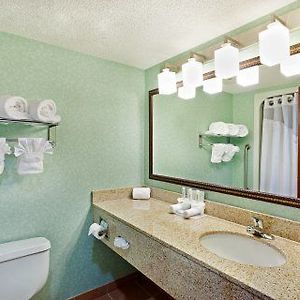 דנקן Holiday Inn Express & Suites Greenville-Spartanburg Exterior photo