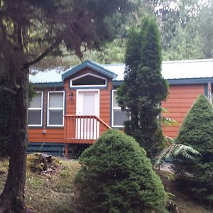 Pleasant Hill Tall Chief Camping Resort Cottage 4 Exterior photo