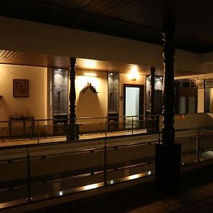 Kalasa Hotel Mudra Midtown Suites & Rooms Exterior photo
